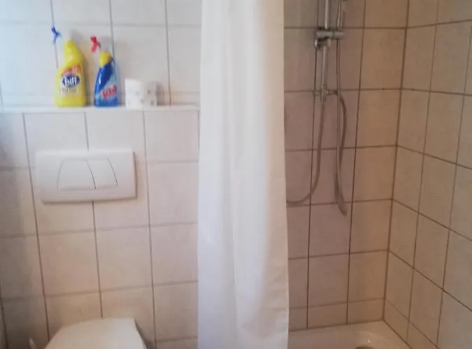 Am Bodensee- Preiswert Апартаменты *